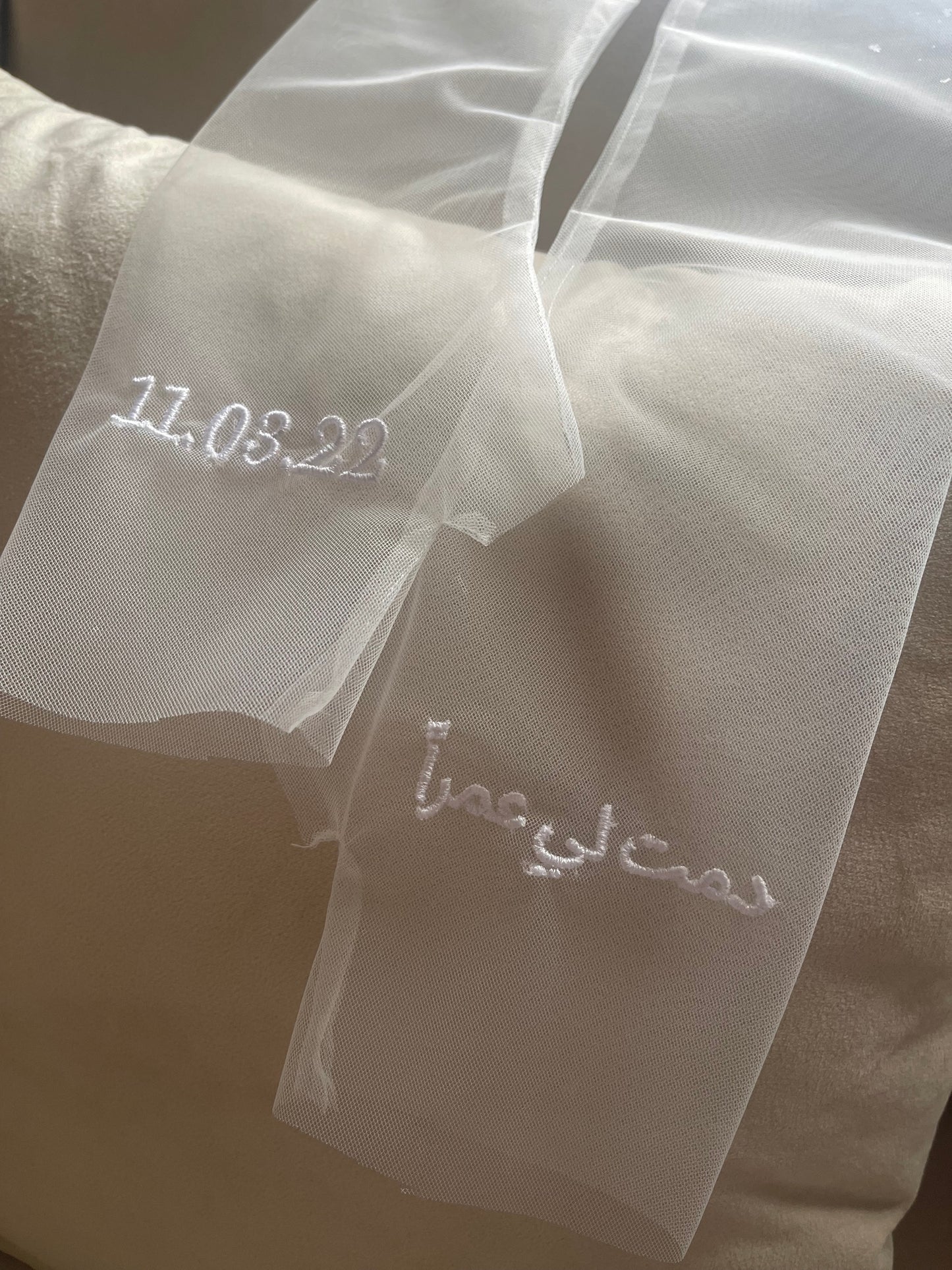 قفازات اليد 